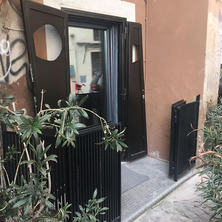 The Essential Trastevere Design Studio Řím Exteriér fotografie
