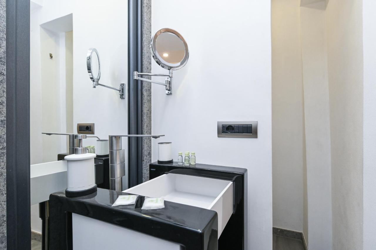 The Essential Trastevere Design Studio Řím Exteriér fotografie