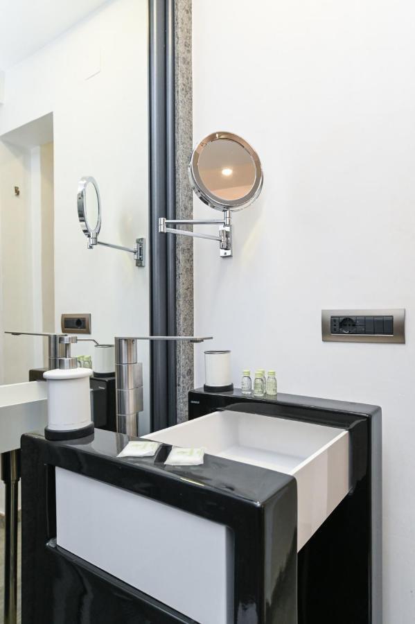 The Essential Trastevere Design Studio Řím Exteriér fotografie